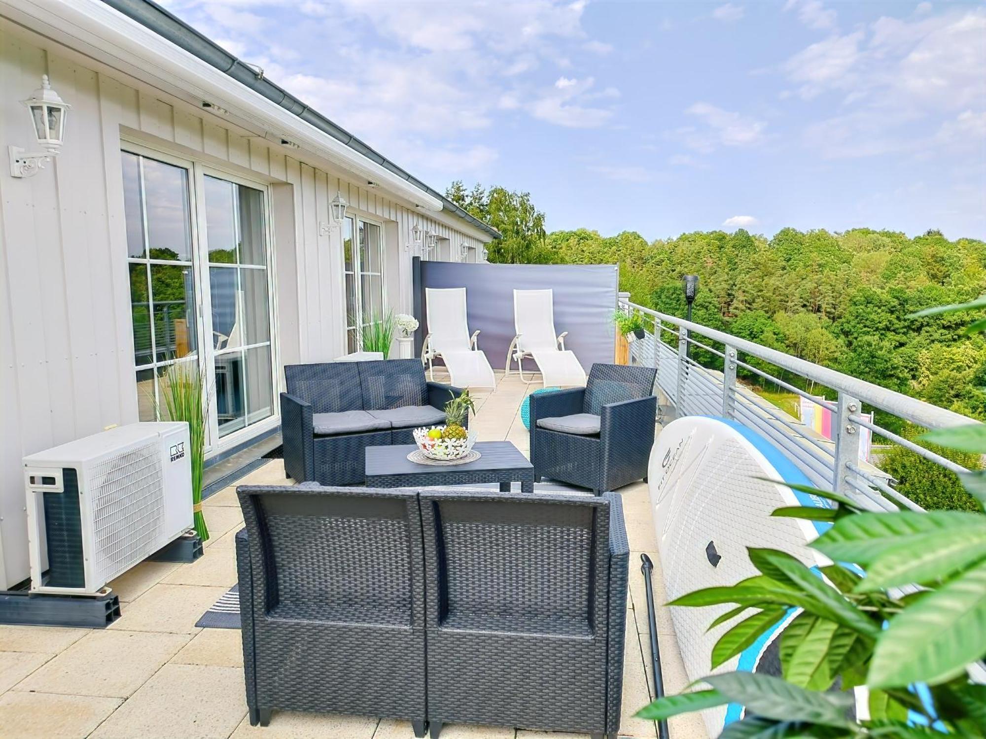 Seeblickapartment Fuer Bis Zu 12, Nuernberg & Schwabach In 30-35 Minuten Zu Erreichen, Sauna, Arbeitsplatz, Dachterrasse & Grill シュパルト エクステリア 写真