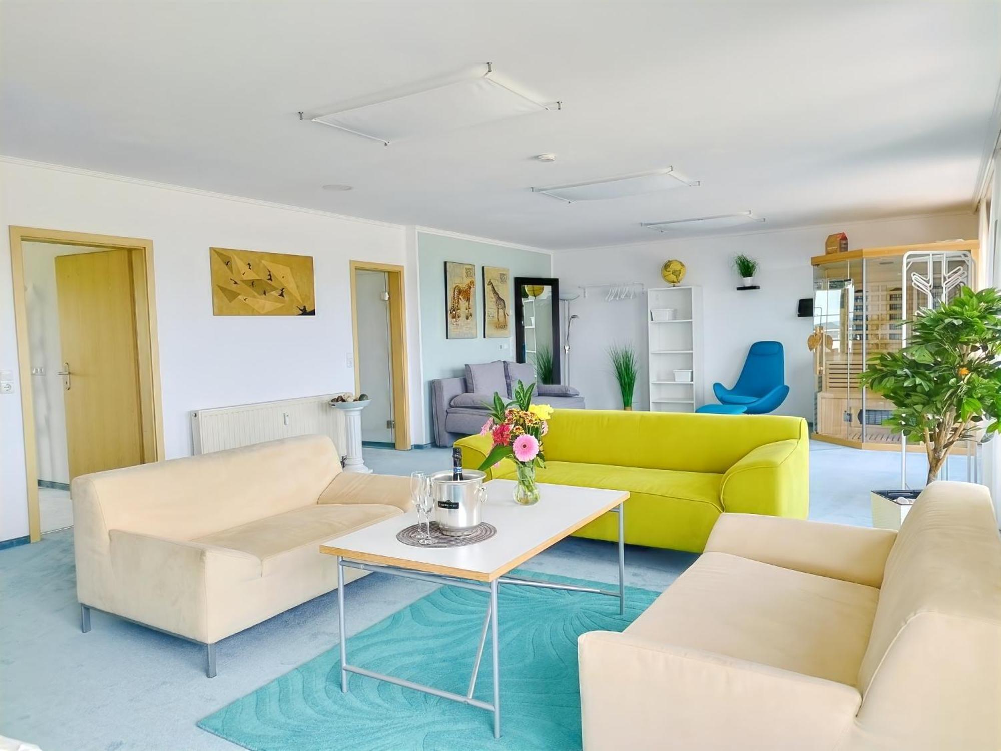 Seeblickapartment Fuer Bis Zu 12, Nuernberg & Schwabach In 30-35 Minuten Zu Erreichen, Sauna, Arbeitsplatz, Dachterrasse & Grill シュパルト エクステリア 写真