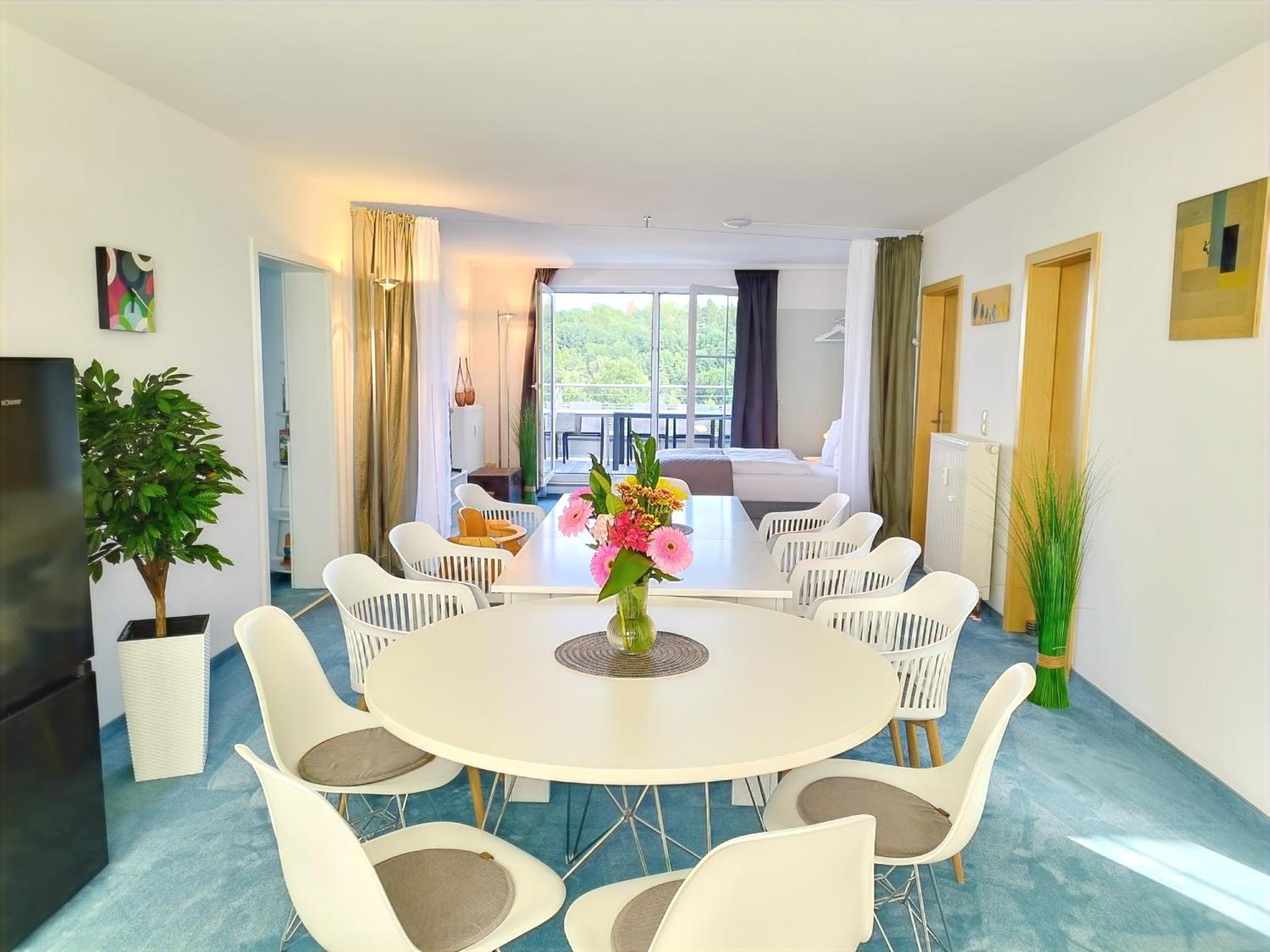 Seeblickapartment Fuer Bis Zu 12, Nuernberg & Schwabach In 30-35 Minuten Zu Erreichen, Sauna, Arbeitsplatz, Dachterrasse & Grill シュパルト エクステリア 写真